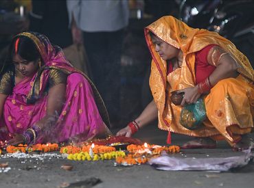 Полиция в Индии начала уголовное дело против трех женщин за молитву в историческом памятнике