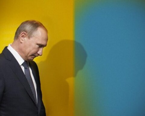 Путин в Бишкеке: ультиматумы Украине, манипуляции цифрами и попытка давления на Запад