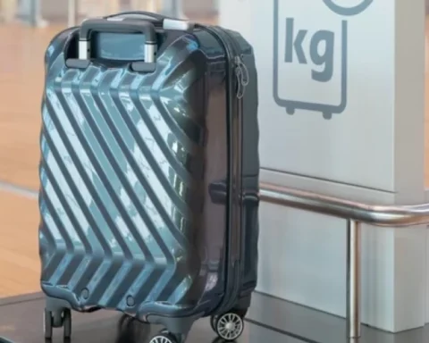 airBaltic начинает строго проверять вес ручной клади перед посадкой