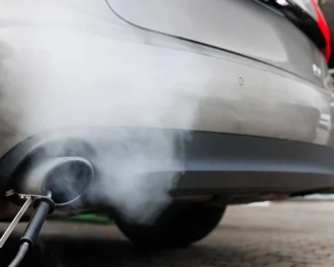 Бикерниексы вновь предлагают бесплатную проверку автомобилей после 2013 года