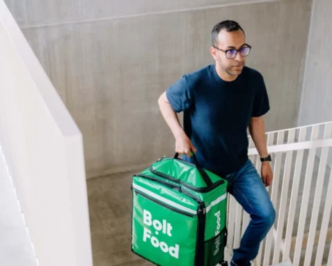 Bolt Food запускает доставку в Тукумсе и Екабпилсе, расширяя ассортимент услуг в Латвии