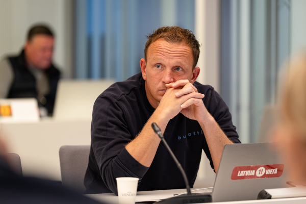 Бюджет Латвии вызывает серьезные опасения на фоне соседей