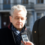 Депутаты Сейма не получат такой доход в бизнесе, как в парламенте