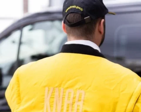 KNAB вновь ищет тайных сотрудников: условия работы и зарплата от 2000 евро