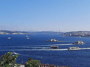 Лайнер с российскими туристами не был допущен в Стамбул, причины отказа не разъяснены