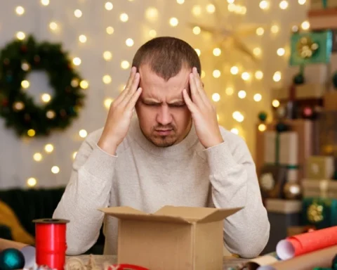 Латвийцы начинают подготовку к Рождеству: онлайн-подарки и скидки на повестке дня