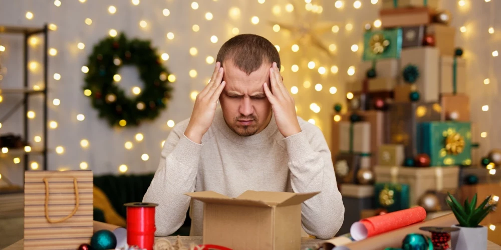 Латвийцы начинают подготовку к Рождеству: онлайн-подарки и скидки на повестке дня