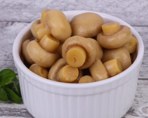 Маринованные шампиньоны за пять минут