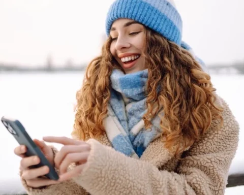 Мобильные abonенты в Латвии получат страхование от кибермошенничества с нового года