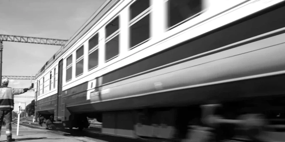 Мужчина 1986 года рождения погиб под поездом в Тукумсе