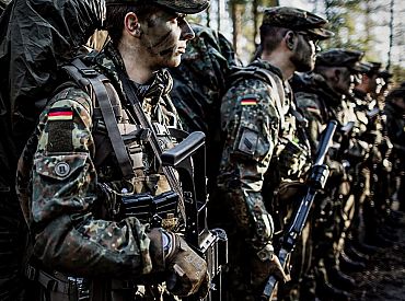 Немцы готовы отправить бундесвер в Украину, 59% поддерживают вооружение Киева