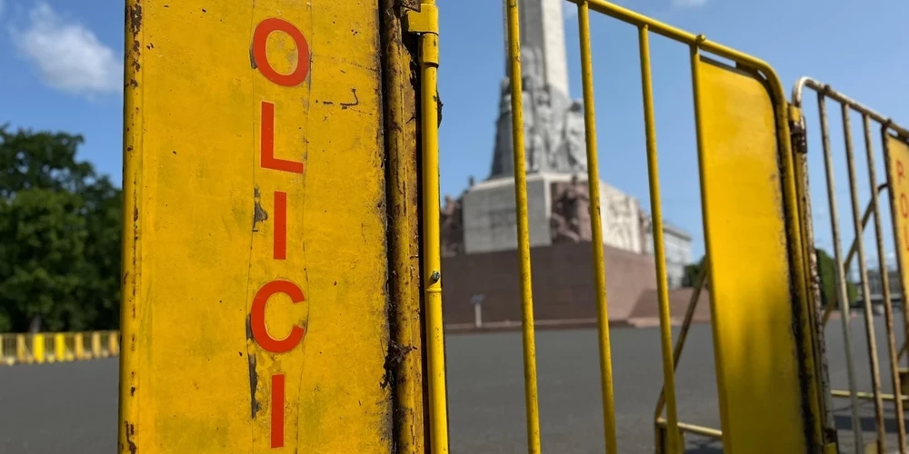 Полиция Латвии готовится к массовым протестам на Домской площади