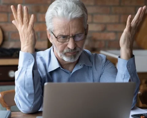 Половина латвийцев не осознают реальную стоимость своих кредитов