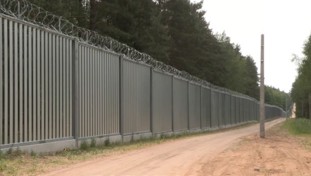 Польша возобновляет работу пограничных пунктов с Беларусью с 17 ноября