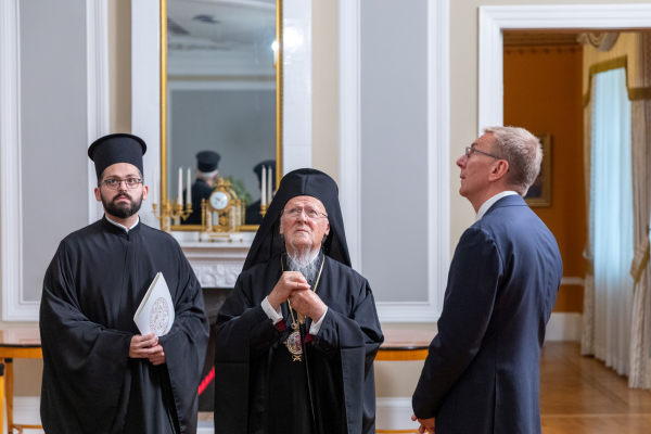 Президент Латвии провел встречу с патриархом Константинопольским