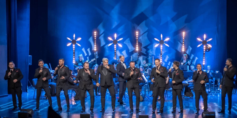 Проект 10 Tenors проводит уникальное музыкальное шоу с латвийскими артистами в Риге