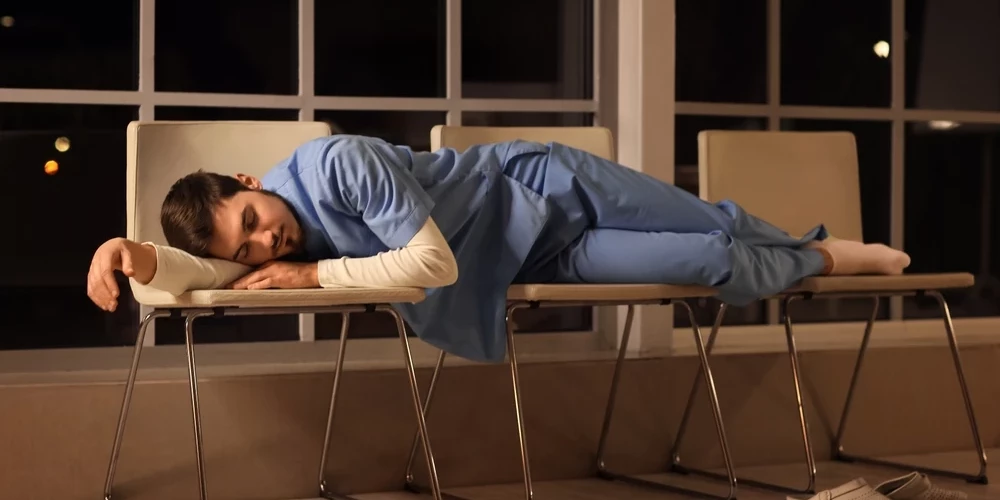 Рабочие дни в Латвии: общественное мнение о переносах и их влиянии на население