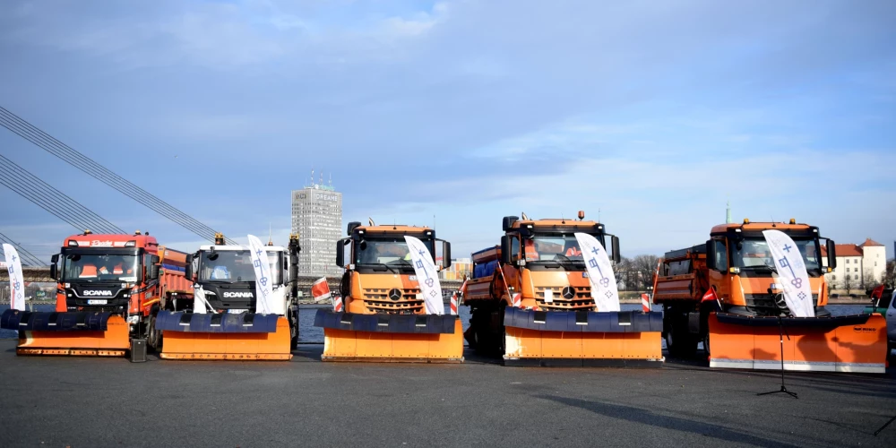 Рига выделяет 24,4 миллиона евро на зимнее содержание улиц и тротуаров