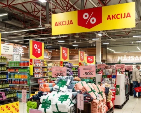 Rimi обновляет гипермаркеты в Латвии: первый магазин в Риге уже преобразился