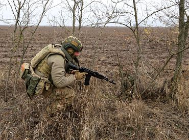 Российская армия применяет новую тактику инфильтрации в боях за Покровск и Купянск