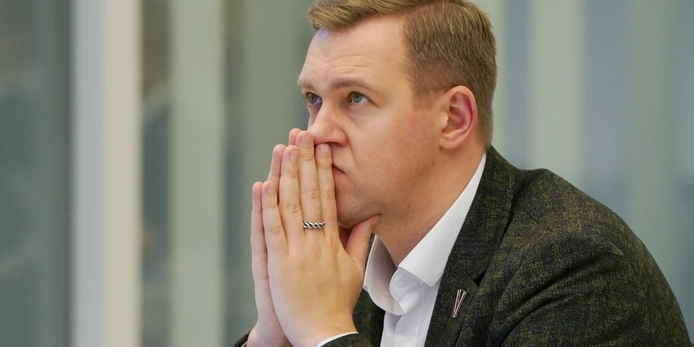 Шуваев: надежда на стабильность коалиции до выборов на фоне бюджетных споров