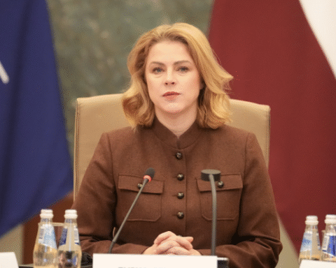 Силиня подчеркнула важность технологий и безопасности на конференции НАТО