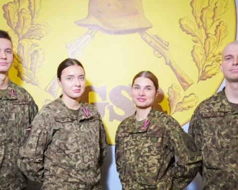 Служба почетного караула у Памятника Свободы: воспоминания солдат о буднях и испытаниях