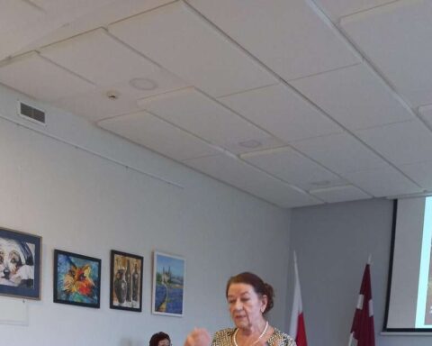 В Елгаве прошло мероприятие, посвященное 130-летию со дня рождения Сергея Есенина