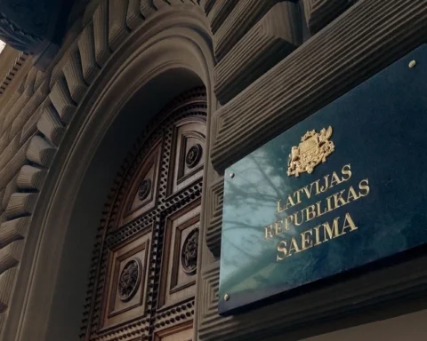 В Латвии предлагают ужесточить наказание за неуважение к государственному языку