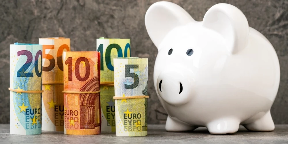 Жителям Латвии напомнят о формуле для улучшения пенсионных накоплений