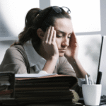 Россиян призвали перейти на шестидневную рабочую неделю на фоне замедления экономики