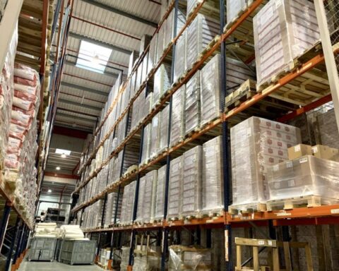 Российская таможня затягивает доставку зарубежных товаров с маркетплейсов