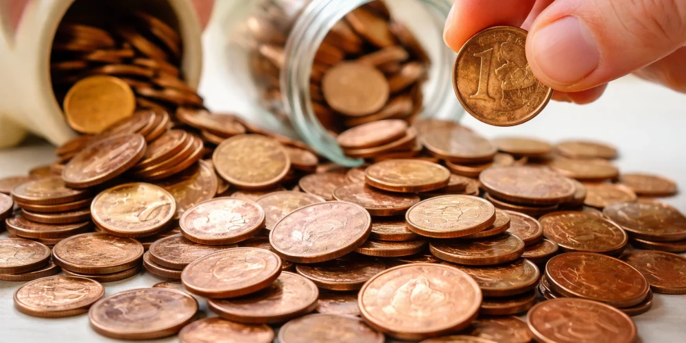 Банк Латвии призвал отказаться от мелких монет в свете европейского опыта