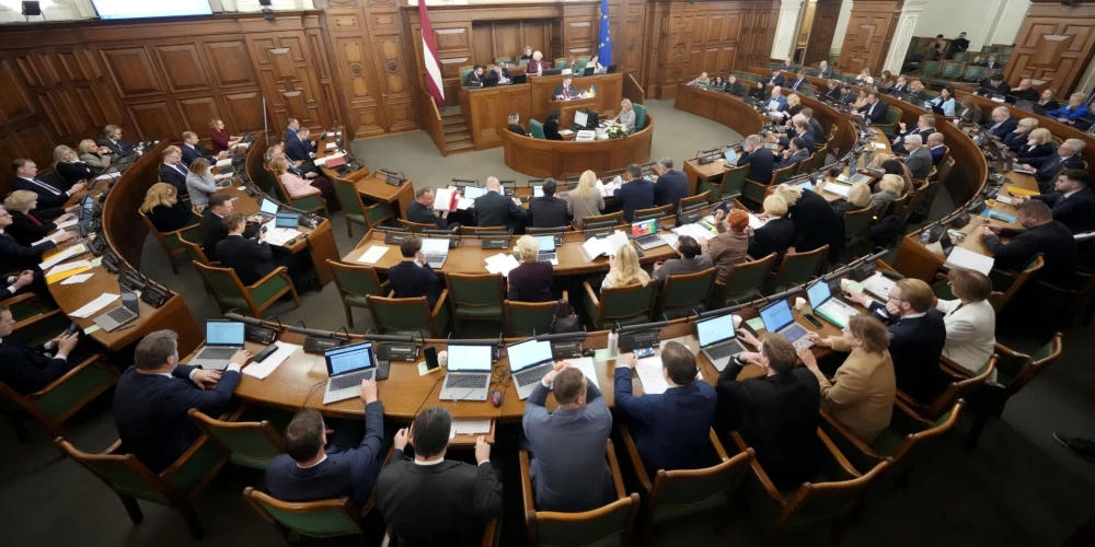 Бюджет на 2026 год принят: 52 голоса "за", 42 "против"