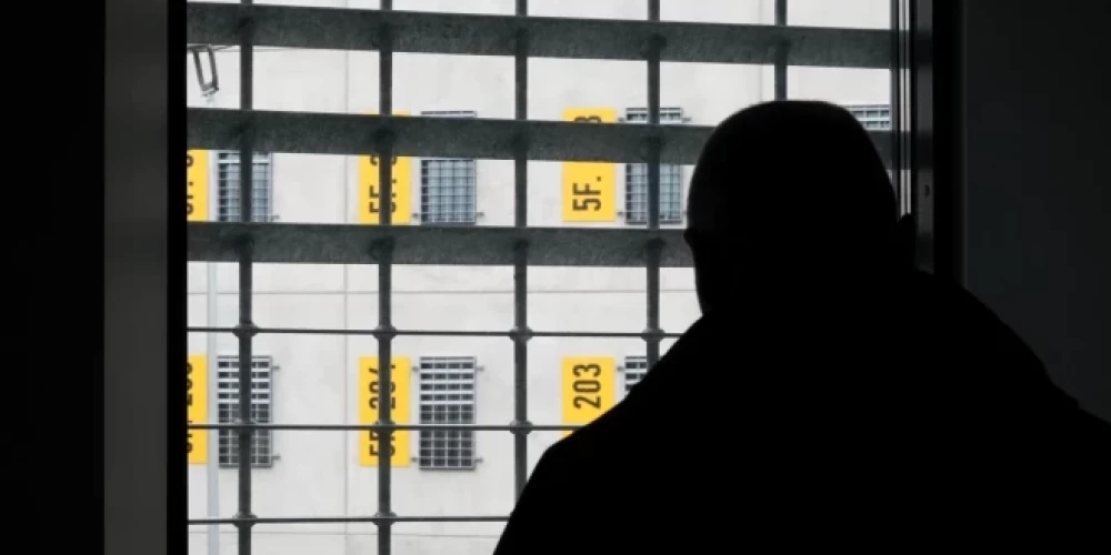 Бывшему представителю футбольного клуба "Бабите" назначено 12 лет тюрьмы за насилие над детьми