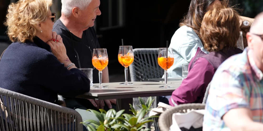 Цены в Латвии продолжают расти, несмотря на мнимое снижение инфляции