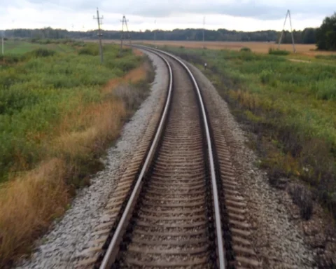 Дискуссия в Сейме о демонтаже рельсов на восточной границе продолжается
