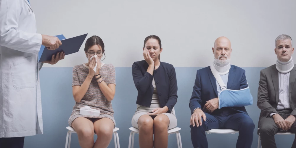 Для сокращения очередей к врачам необходимо 100 млн евро, но оппозиция сомневается в эффективности