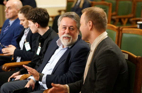 Документалист Виталий Манский получил гражданство Латвии за особые заслуги