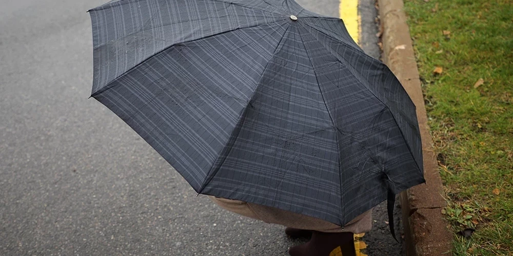 Дождливое утро и прояснение к вечеру: погода в Латвии на субботу