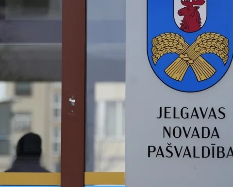 Елгаву могут объединить с Елгавским краем: опрос показал противоречивые мнения жителей