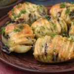 Фаршированный картофель с шампиньонами и сыром