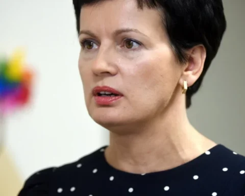 Глава Ziedot.lv: в Латвии налоги платят исправно, но лечение остается лотереей