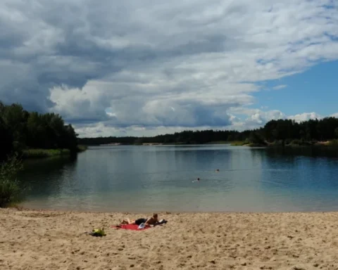 Карьер в Болдерае за 24 тысячи евро готовится стать официальным пляжем