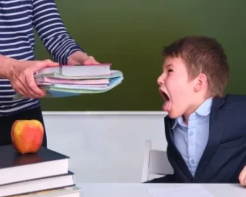 Кто защитит латвийских педагогов от насилия со стороны учеников и их родителей?