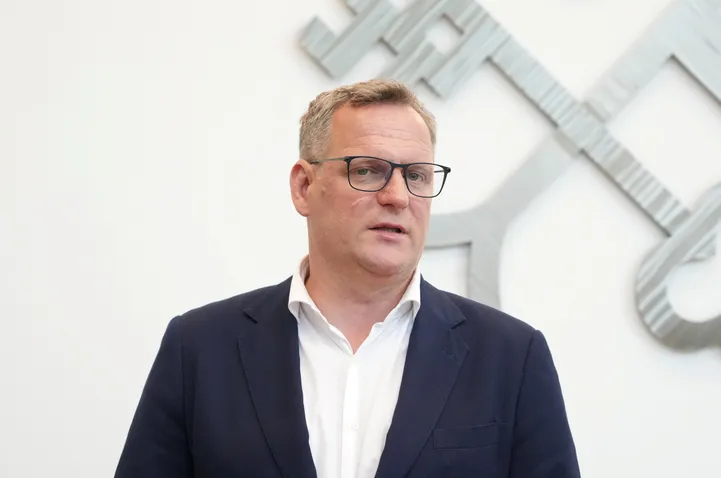 Мэр Риги обещает поддержку чемпионату мира по хоккею 2030 года в столице