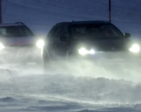 На Латвию надвигается снежная буря с высотой снежного покрова до 20 сантиметров