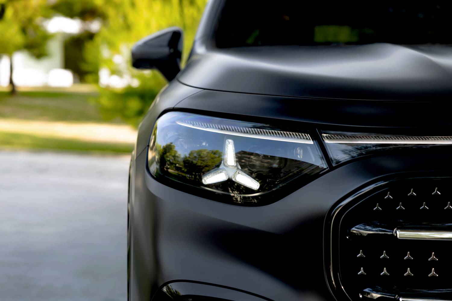 Новый Mercedes-Benz GLB: семиместный электрический SUV с запасом хода до 624 км вскоре в Латвии