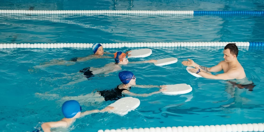 Отсутствие уроков плавания в латвийских школах усложняет подготовку бойцов спецназа