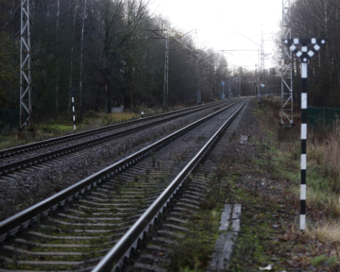 Политолог: разбор рельсов на российском направлении не допустим